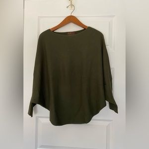 Kerisma dark green boat neck dolman sweater. Size S/M